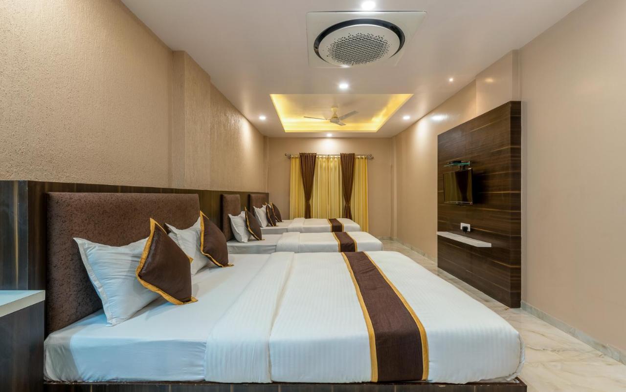 Hotel Aatithya Satkar Near Mahalaxmi Temple Kolhapur Exterior foto